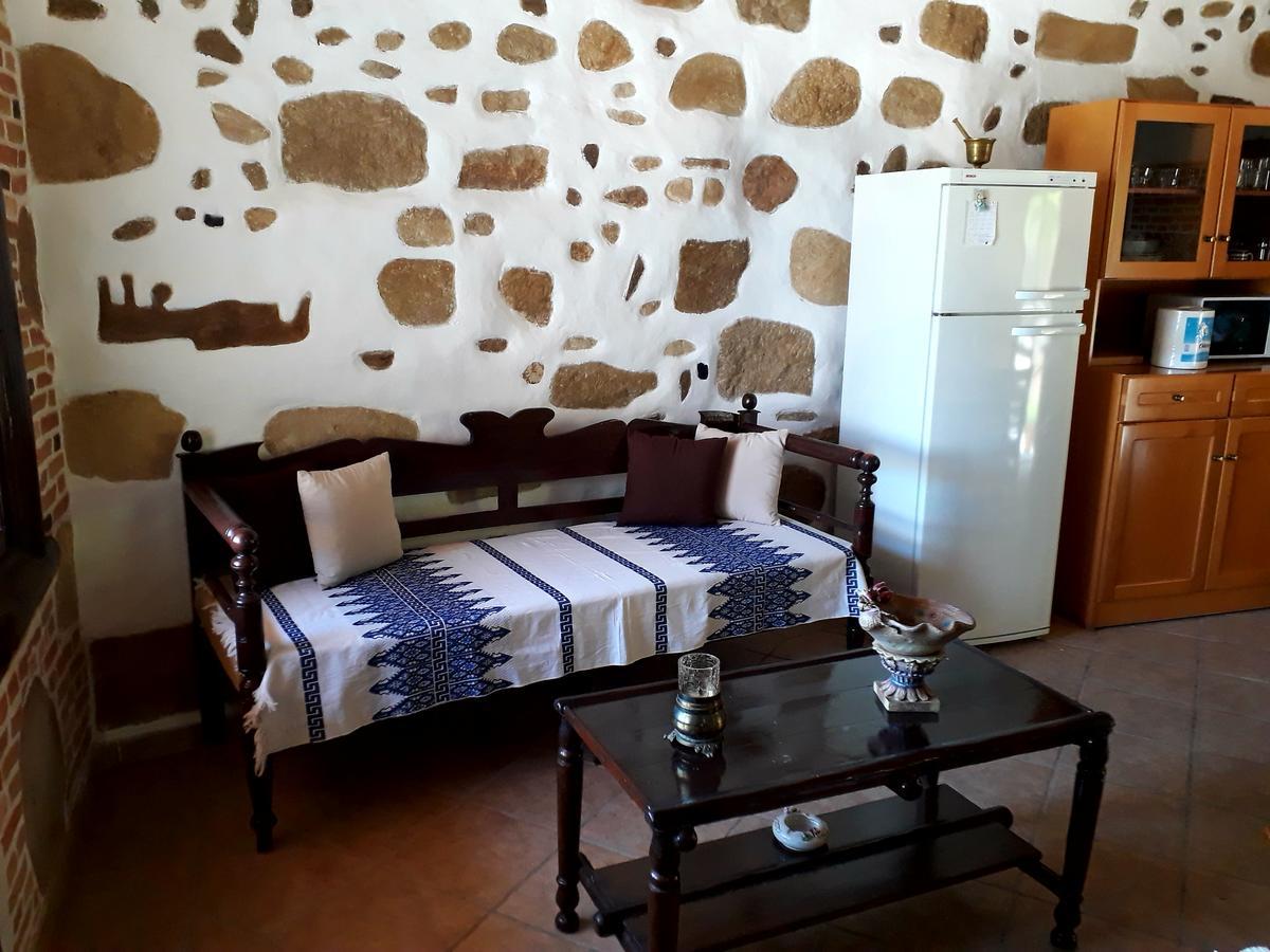 קיסאמוס Traditional House Koukounara מראה חיצוני תמונה