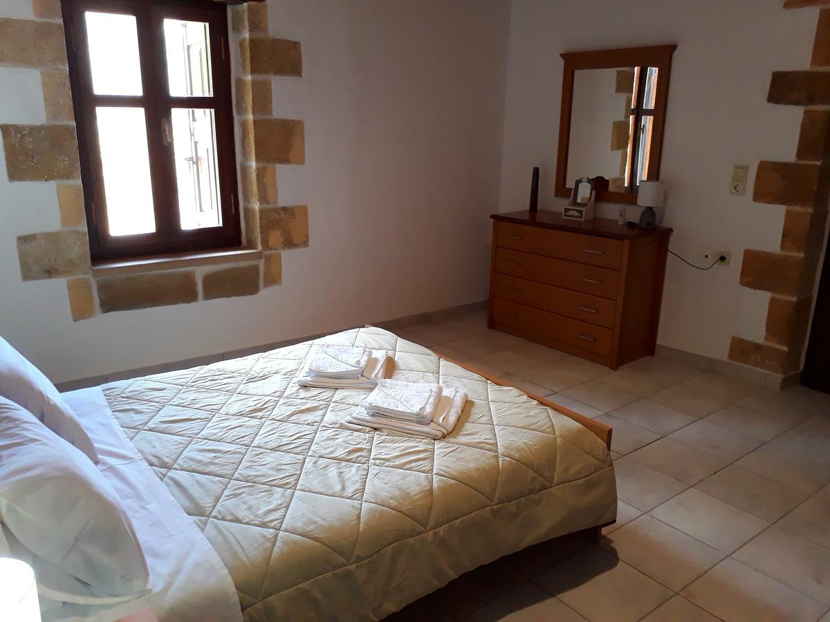 קיסאמוס Traditional House Koukounara מראה חיצוני תמונה